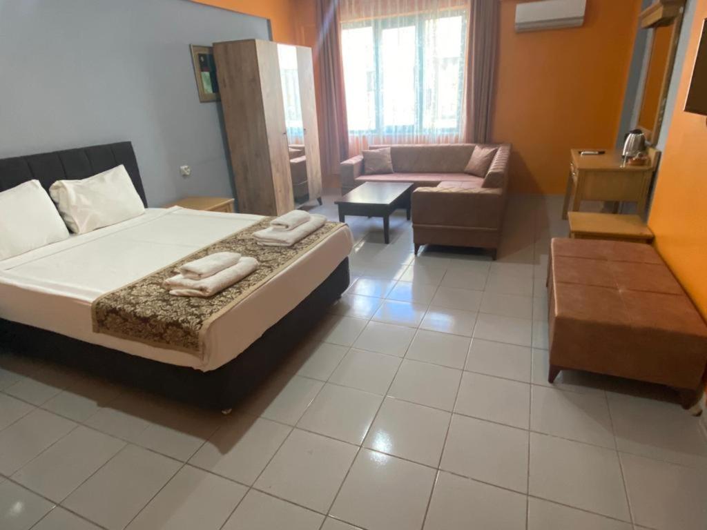 אנטליה City House Hotel מראה חיצוני תמונה